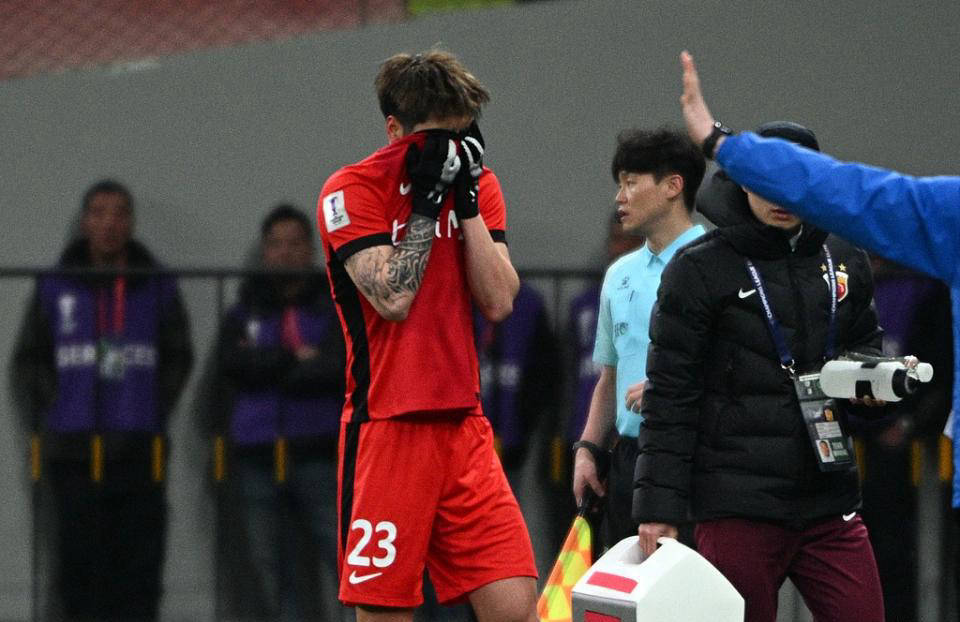 赛后浙江队备战亚冠;再遭质疑细节曝光;更衣室稳定;年轻球员得到机会的简单介绍 赛后浙江队备战亚冠;再遭质疑细节曝光;更衣室稳定;年轻球员得到机会的简单介绍