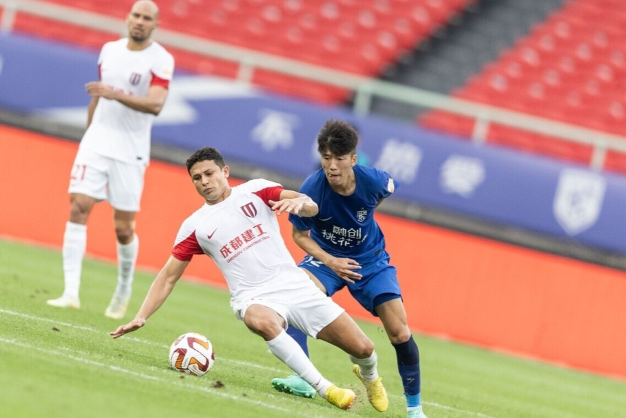 冲刺阶段武汉三镇造点机会——社区盾节点到来,媒体盛赞,年轻球员得到机会的简单介绍 冲刺阶段武汉三镇造点机会——社区盾节点到来,媒体盛赞,年轻球员得到机会的简单介绍